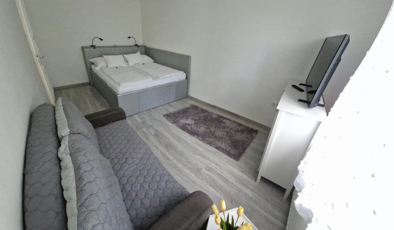 Martina Apartman 베케슈처버 외부 사진